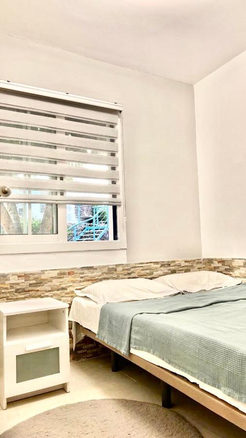 אדחה Cozy Two Bed Apartment. מראה חיצוני תמונה