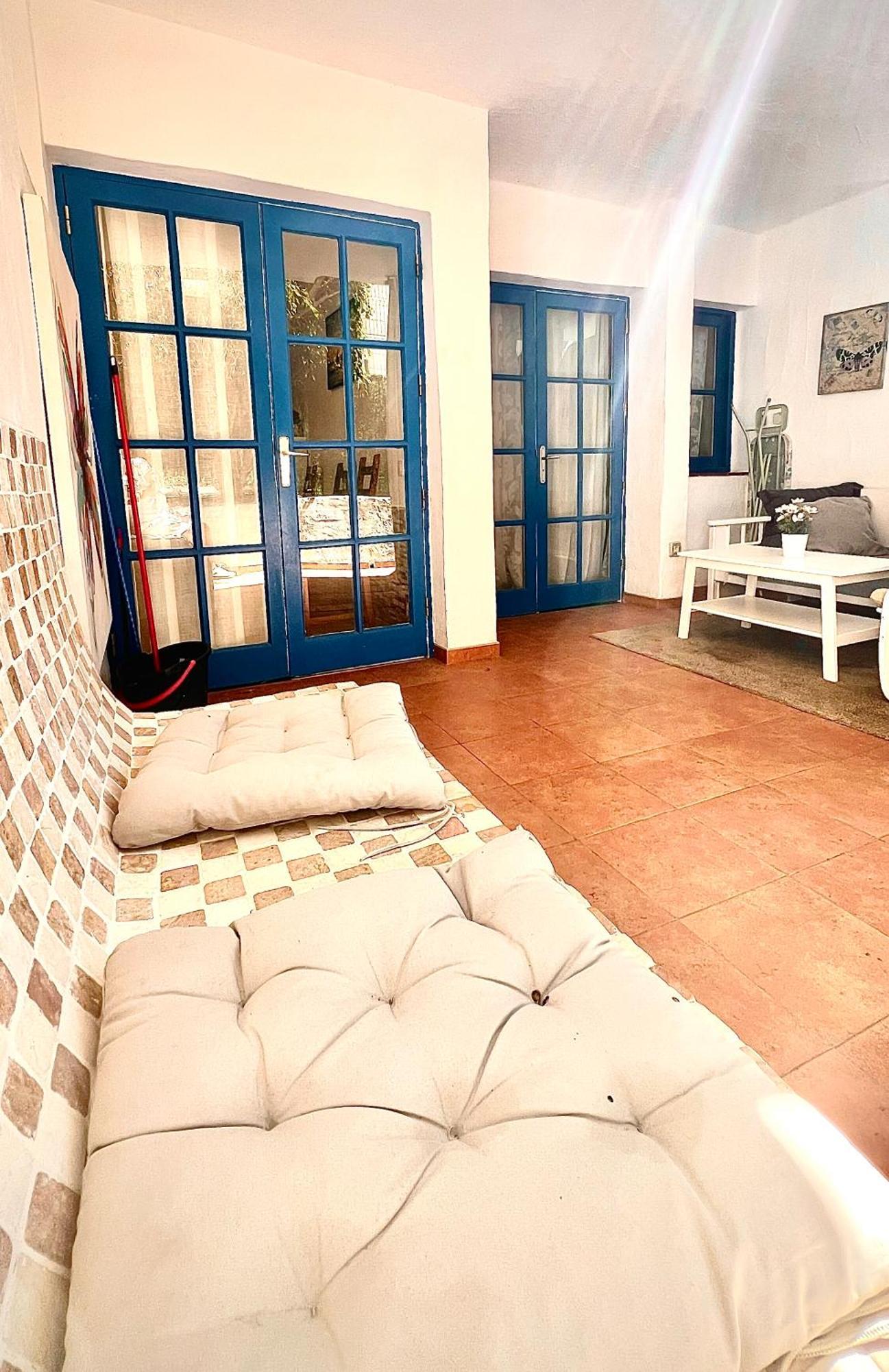אדחה Cozy Two Bed Apartment. מראה חיצוני תמונה