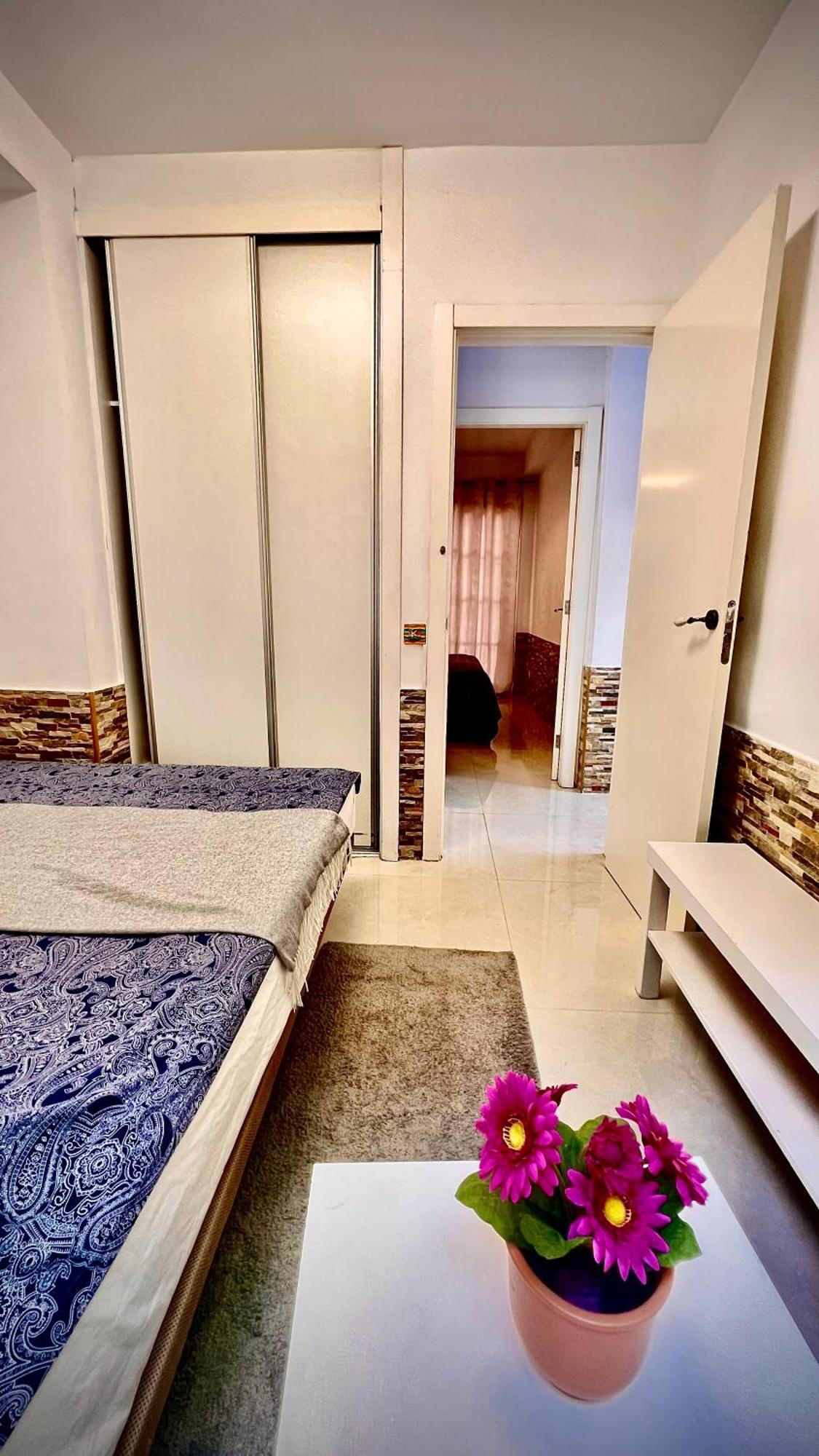 אדחה Cozy Two Bed Apartment. מראה חיצוני תמונה